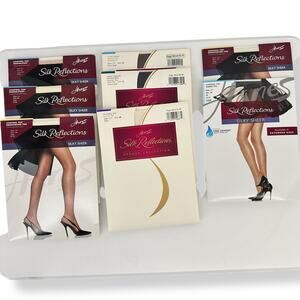 Hanes Silk Reflection Pantyhose Hose Lot Of 8 Pair Size AB Small